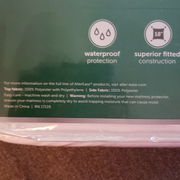 Allerease Queen Waterproof Mattress Protector - Picture 5 of 7